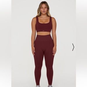 NWT SETactive Box Cut Bra in Hug - S